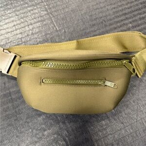 Dagne Dover Ace Fanny Pack